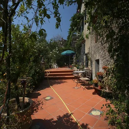 Апартаменты Casa Del Pittore Кьюздино